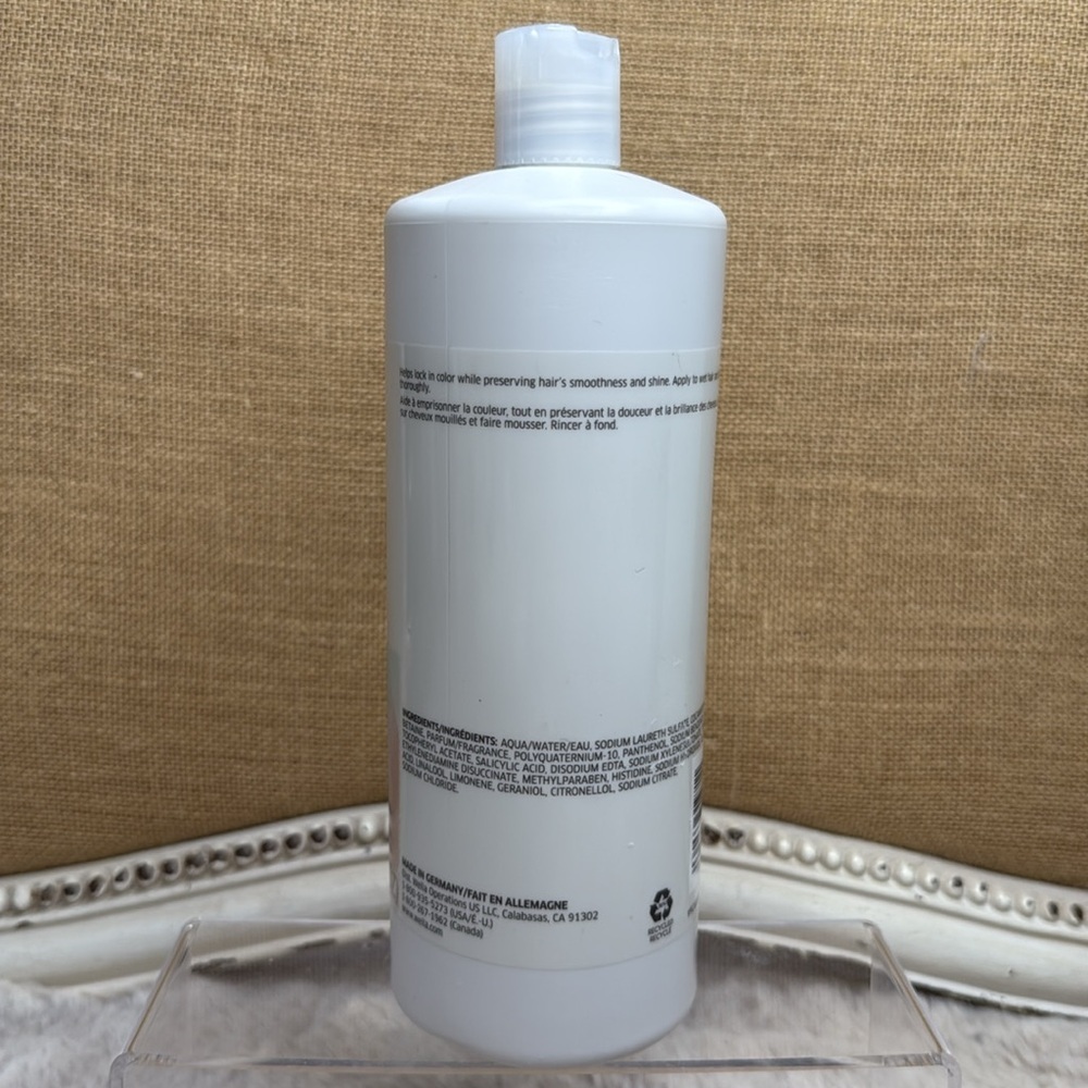 Wella | ColorMotion+ Shampoo, 1L - Picture 3 of 3